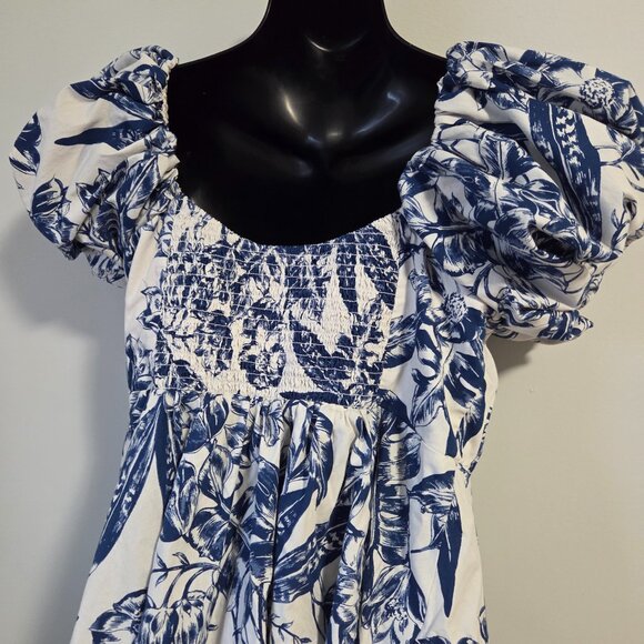 Abercrombie & Fitch Emerson Puff Sleeve Floral Dress with Empire Waist - Picture 2 of 5